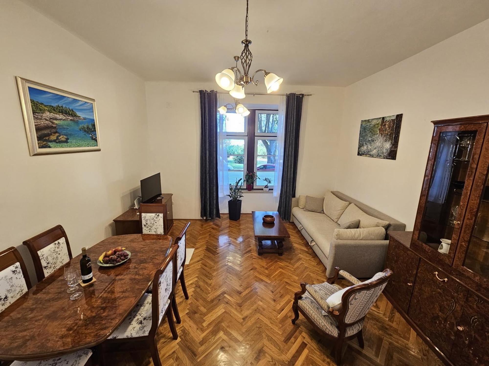 Villa Muenz Apartment Franz Пула Екстериор снимка