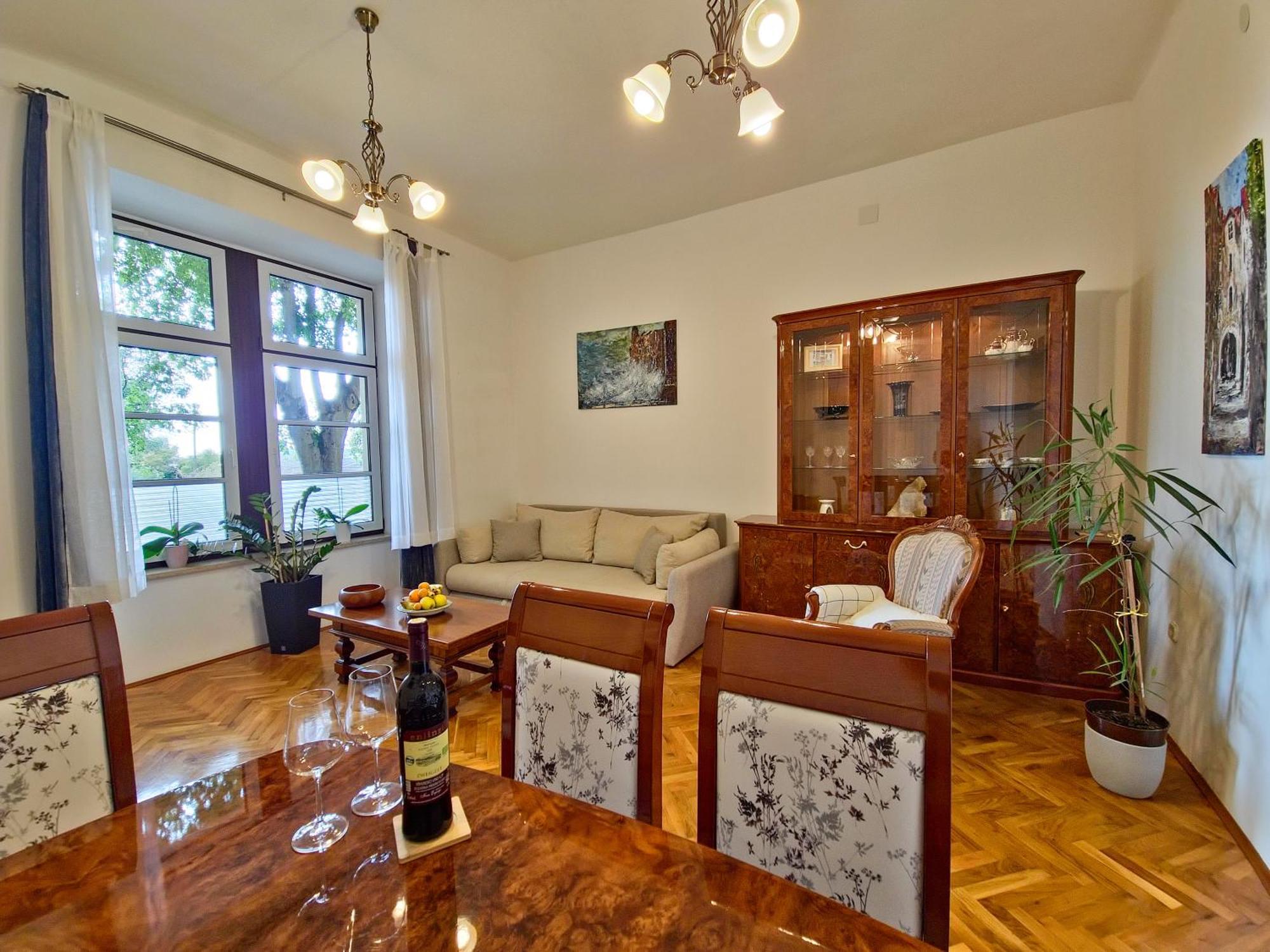 Villa Muenz Apartment Franz Пула Екстериор снимка