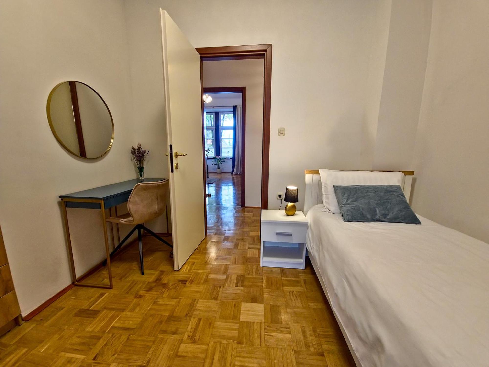 Villa Muenz Apartment Franz Пула Екстериор снимка