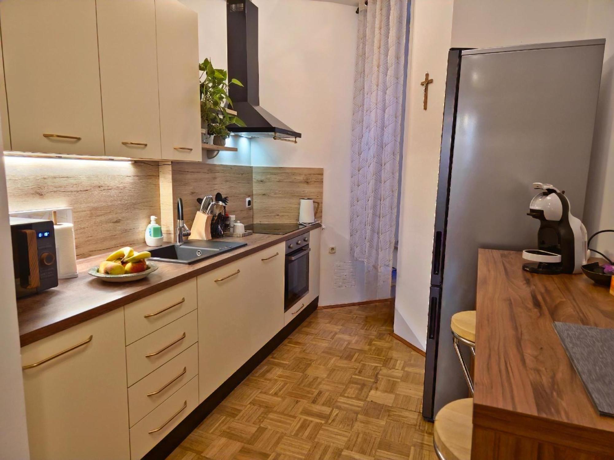 Villa Muenz Apartment Franz Пула Екстериор снимка
